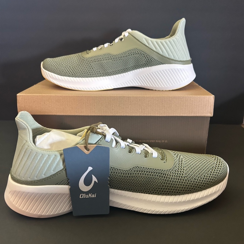 Brand New Men’s 10 OluKai Island Hopper Sneakers Green👟
